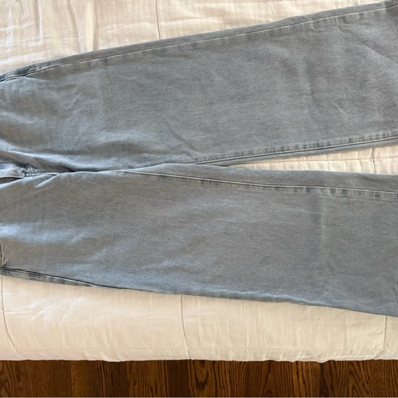 Edikted Raelynn Low Rise Jeans - Picture 3 of 8